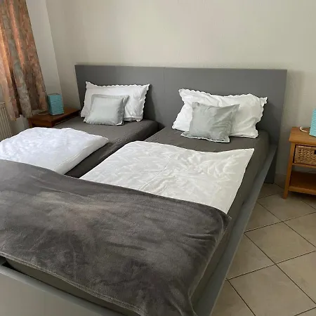 Apartment Aminas Ferienwohnung *