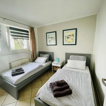 アパート Aminas *